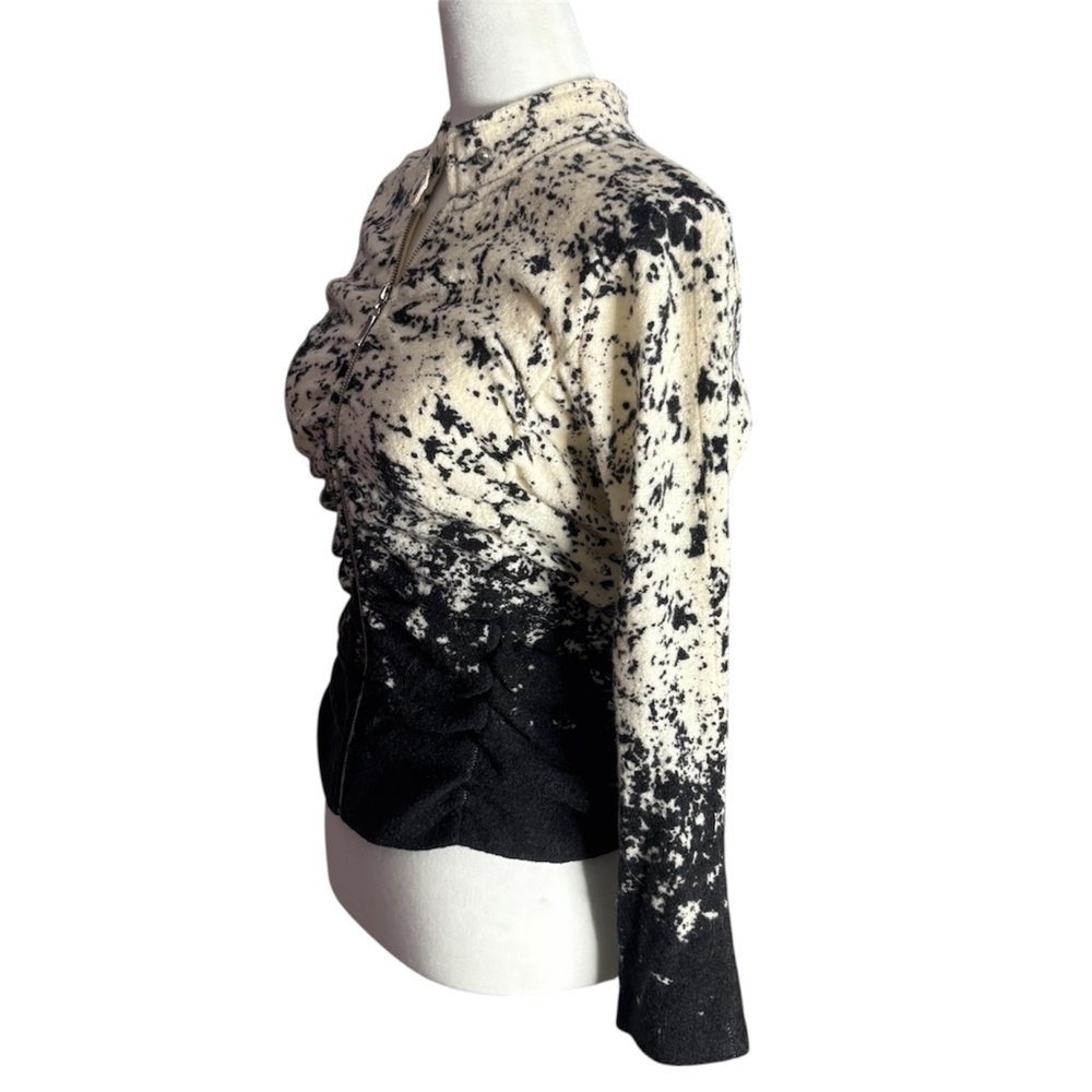 Zoe D 100% Wool Black and Off White Printed Zip-Up Sweater Size Petite Small - Picture 3 of 13